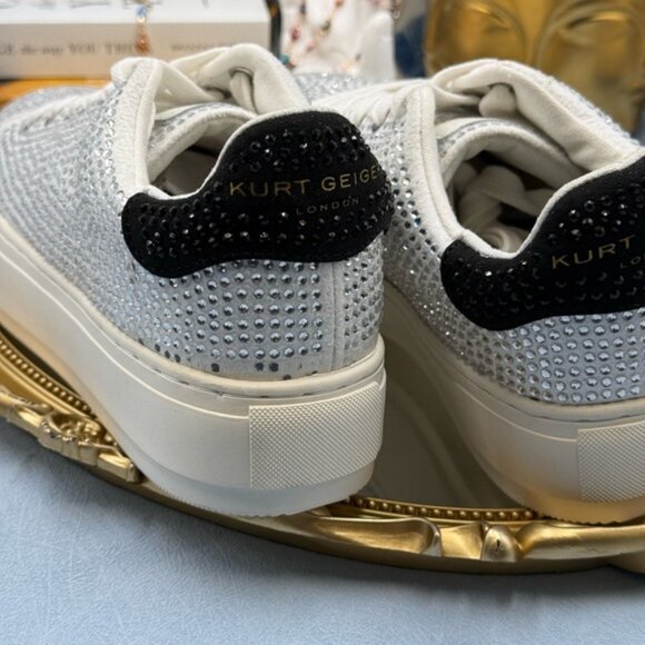 🆕 KURT GEIGER LONDON 🧿 NWOT Laney Silver Crystal Low Top Sneaker, Sz 39 US 8.5 - Picture 13 of 16